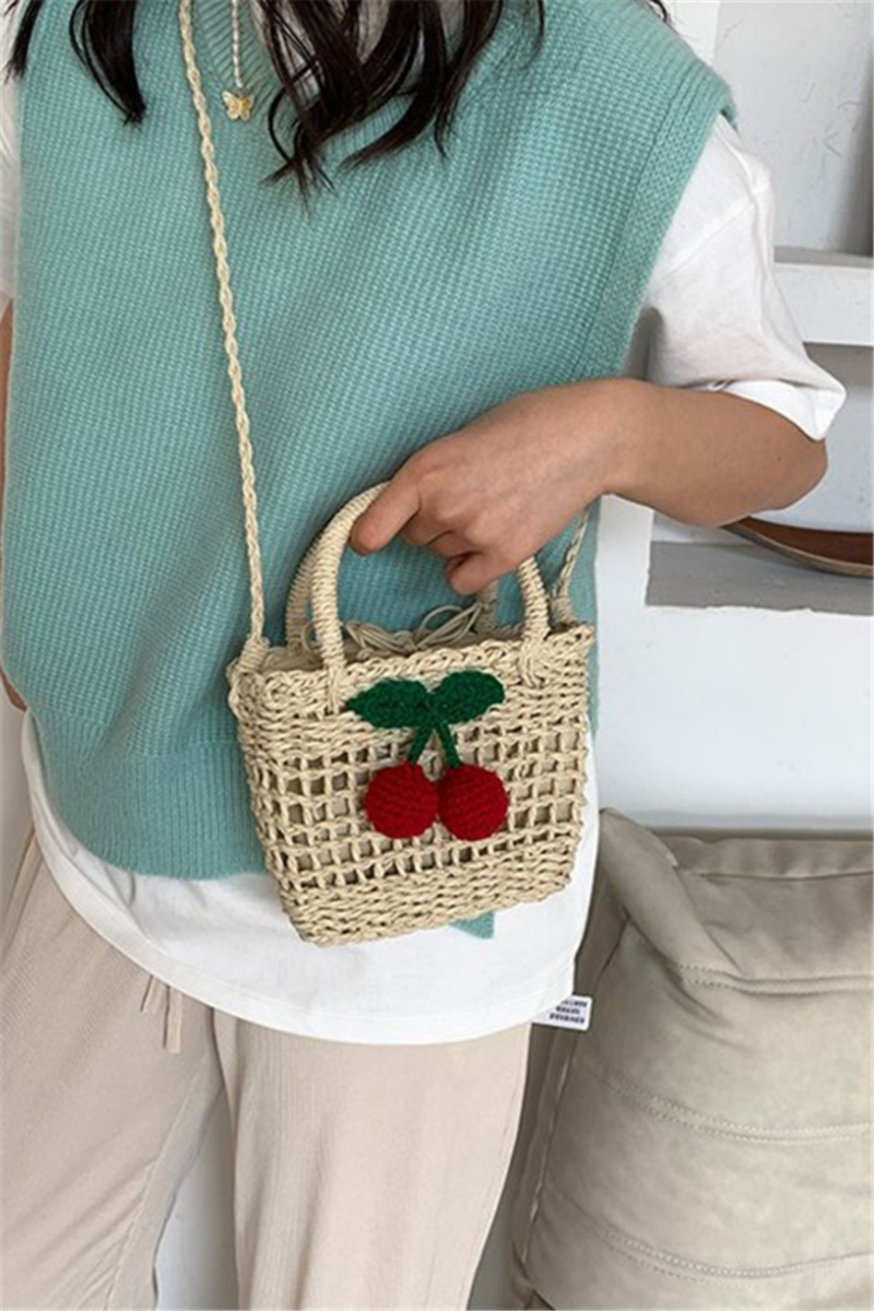 Wholesale New two colors strawberry pattern hollow handbag straw woven ...