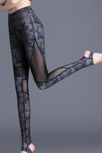 New stylish camo batch printing spliced mesh stretch over the heel yoga leggings