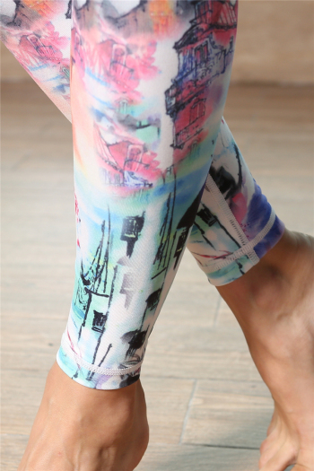New stylish multicolor batch printing stretch fit slim yoga leggings