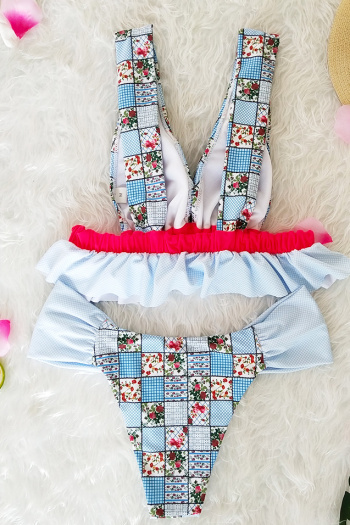 Two-piece suit with ruffled pleated bow and fresh swimsuit