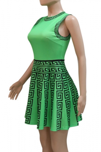 Stylish plus size slight stretch printing sleeveless waist mini dress