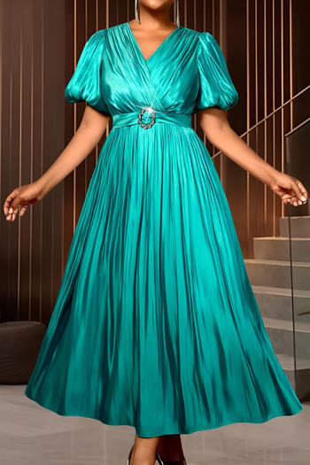 Stylish plus size slight stretch pure color v-neck pleated maxi dress