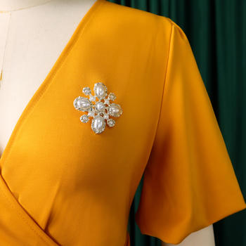 Casual plus size slight stretch lantern sleeve slim slit midi dress with belt