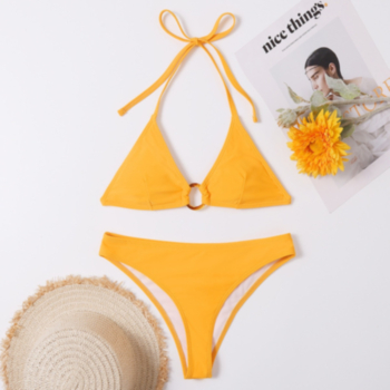 Solid color padded halter-neck resin-ring linked sexy minimalist two-piece bikini