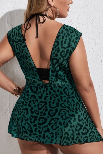 Plus size leopard printing patchwork padded v-neck classic three-piece set