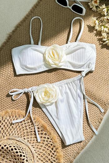 sexy 3d flower decor padded tie side bikini set