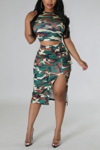 stylish camo printing stretch crop top with pocket slit midi skirt set