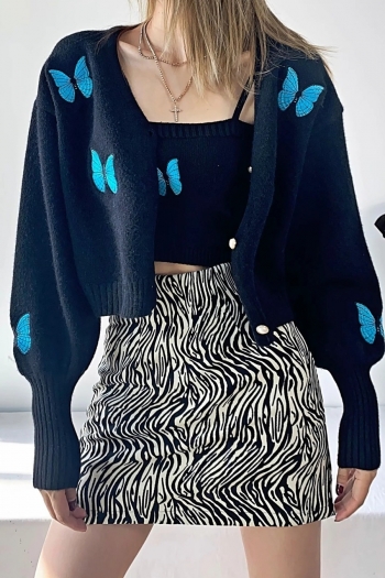 two colors stretch knitted butterfly embroidered single-breasted fashion sweater