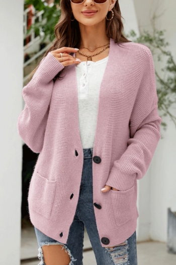 casual slight stretch knitted two colors v-neck loose sweater(only sweater)