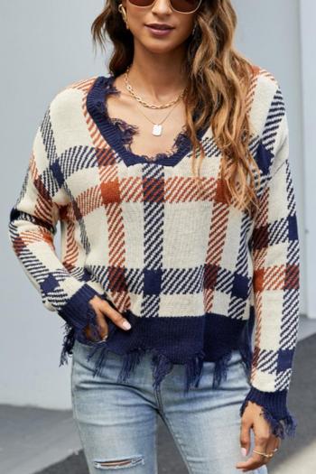 stylish slight stretch checkered knitted two colors v-neck raw hem sweater