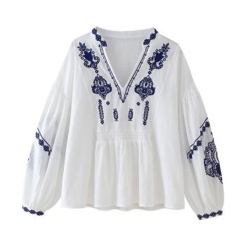 sexy non-stretch contrast color embroidery v-neck blouse