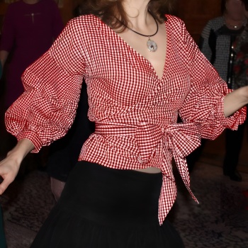 stylish plus size non-stretch latticed v-neck puff sleeve bow blouse