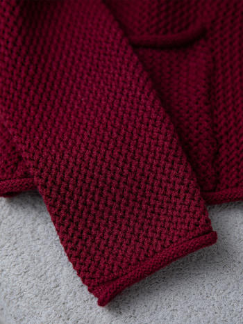 Casual slight stretch solid color single-breasted knitted cardigan with pockets