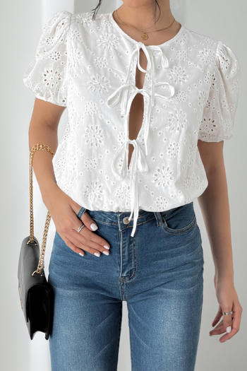 casual slight stretch crew neck lace-up bodysuit