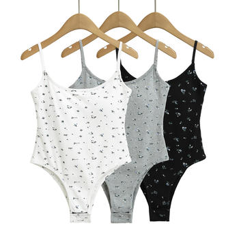casual slight stretch floral batch printing sling bodysuit(size run small)