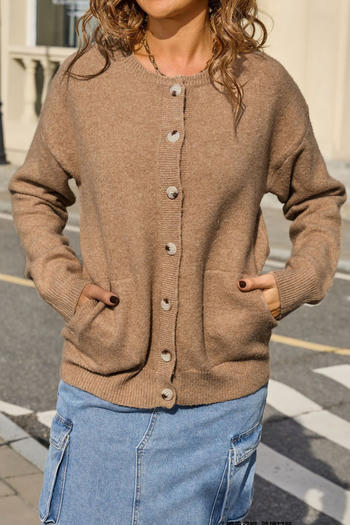 casual slight stretch knitted 3 colors single-breasted pocket loose sweater