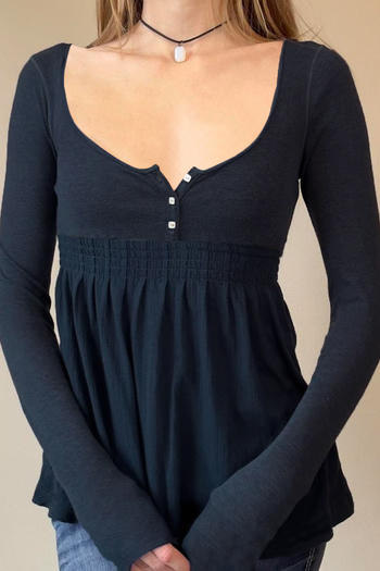 casual slight stretch simple solid color long sleeve pleated waist t-shirt