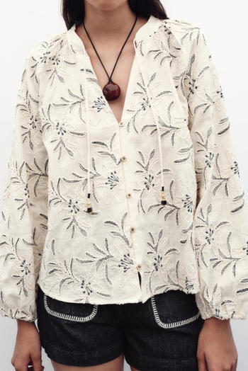 casual non-stretch v-neck lace-up leaf embroidery blouses