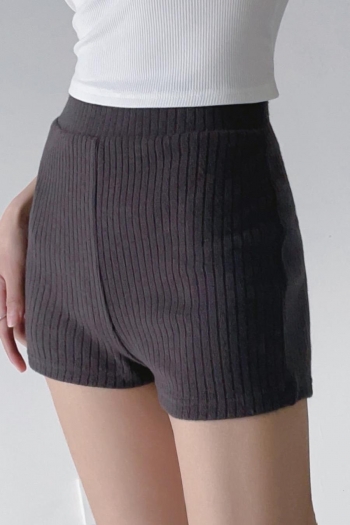 slight stretch 3 colors high waist stylish slim knitted shorts