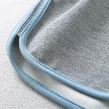 New casual slight stretch color-block turned-up short(size run small)