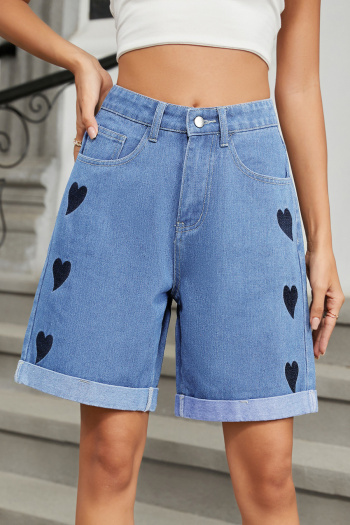 casual plus size non-stretch embroidered heart-shaped mid waist denim shorts