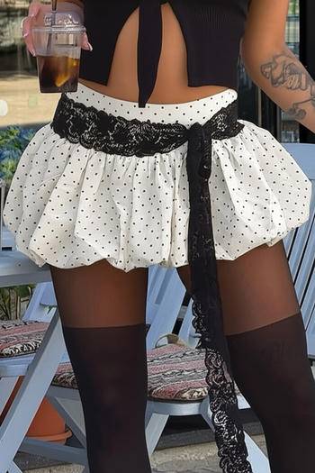sexy non-stretch dot batch printing lace decor mini skirt