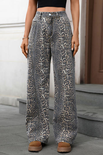 casual plus size non-stretch mid waist leopard print straight-leg jeans
