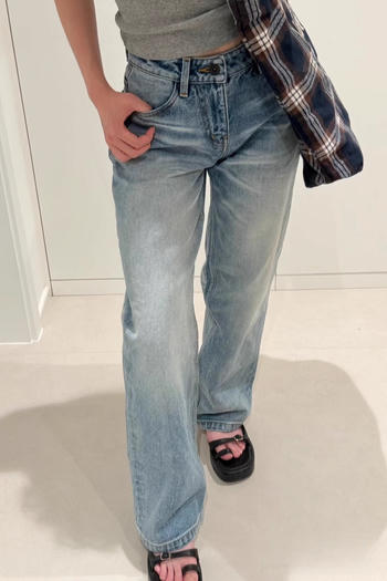 casual non-stretch washed denim high-waist jeans(size run small)