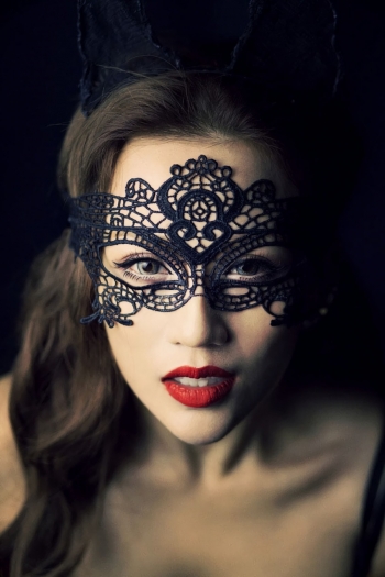 Sexy lingerie fun accessories lace cutout black eye mask masquerade party fashion mask