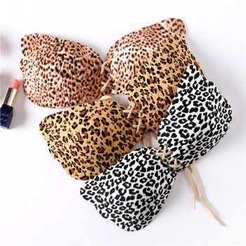 new 3 colors lace-up leopard printing seamless invisible gathered underwear silicone nipple pad