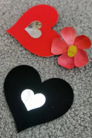 fifty pairs new 2 colors best sellers disposable heart shape silver nipple pad(width:7.7cm)