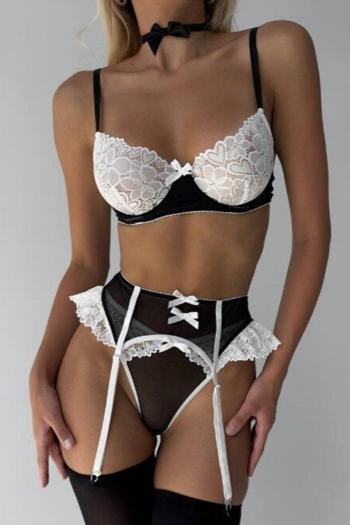sexy slight stretch lace underwire three-piece set with neck ring & stockings