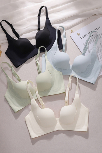 plus size stretch solid color traceless padded bras(size run small)