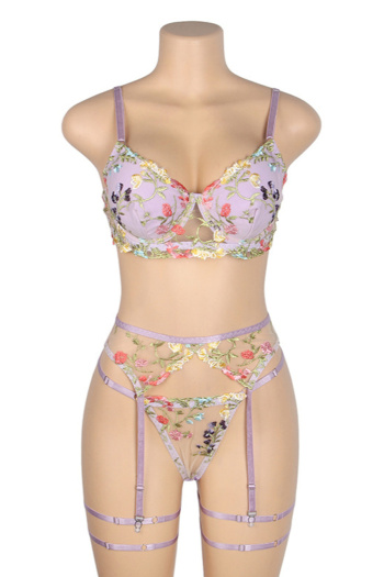 Plus size flower embroidery three-piece set(with underwire&leg rings,asia size)