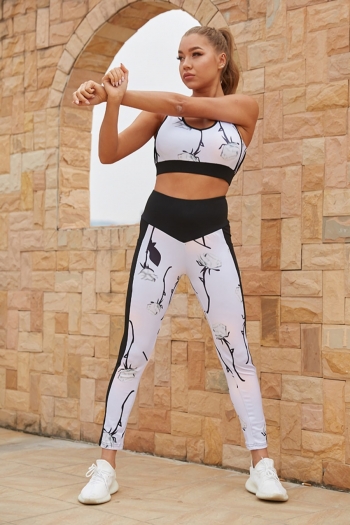 New stylish batch printing contrast color pocket stretch padded vest yoga sports two-piece set