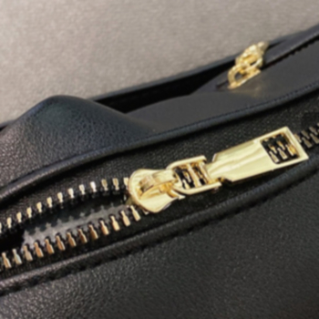 Solid color zip-up dark pocket chain ajustable crossbody shoulder PU leather handbag