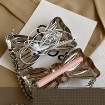 Three color lock button metal chain bowknot crossbody mini handbag