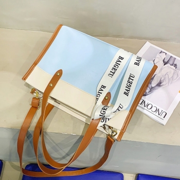 Stylish new five colors high-capacity solid color pu zip-up adjustable crossbody handbag 32cm(l)* 14cm(w)* 21cm(h)