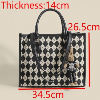 Stylish new high-capacity quilted contrasting colors canvas stitching pu lock buckle shoulder handbag 34.5cm(l)* 14cm(w)* 26.5cm(h)