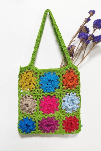 stylish new five colors random color weave flower open design hollow shoulder bag 23cm(l)* 5cm(w)* 23cm(h)