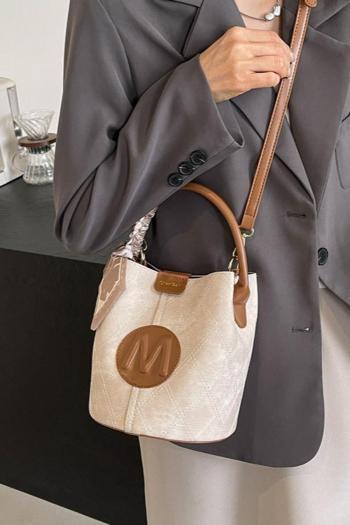 stylish new 3 colors latter labeling magnetic button crossbody handbag
