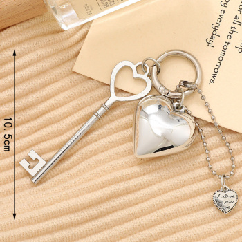 one pc minimalist style plated key & heart bag charm key chains (length:10.5 cm)