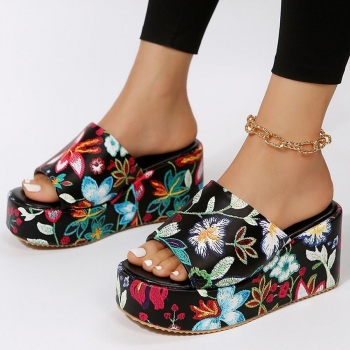stylish 4 colors flower embroidery platform high-heel sandals(heel height:9cm)