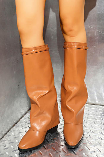 chic two colors pu leather pointed toe chunky heel boots