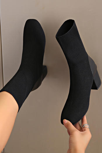 stylish knitted upper chunky heel martin boots