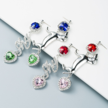 1 pair fashion rhinestone heart shape design exquisite asymmetrical earrings