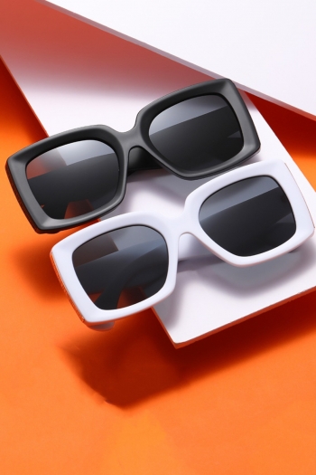 1 pc fashion five color simple plastic square frame sunglasses
