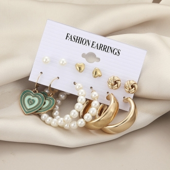 six pair fashion pearl acrylic heart shape metal “c”shape earrings(mixed length)