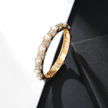 one piece fashion new baroque style geometric pearl rhinestone decorate bracelet(length:6cm)