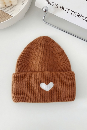 one pc new stylish winter six colors heart embroidery ribbed knit beanie 56-58cm